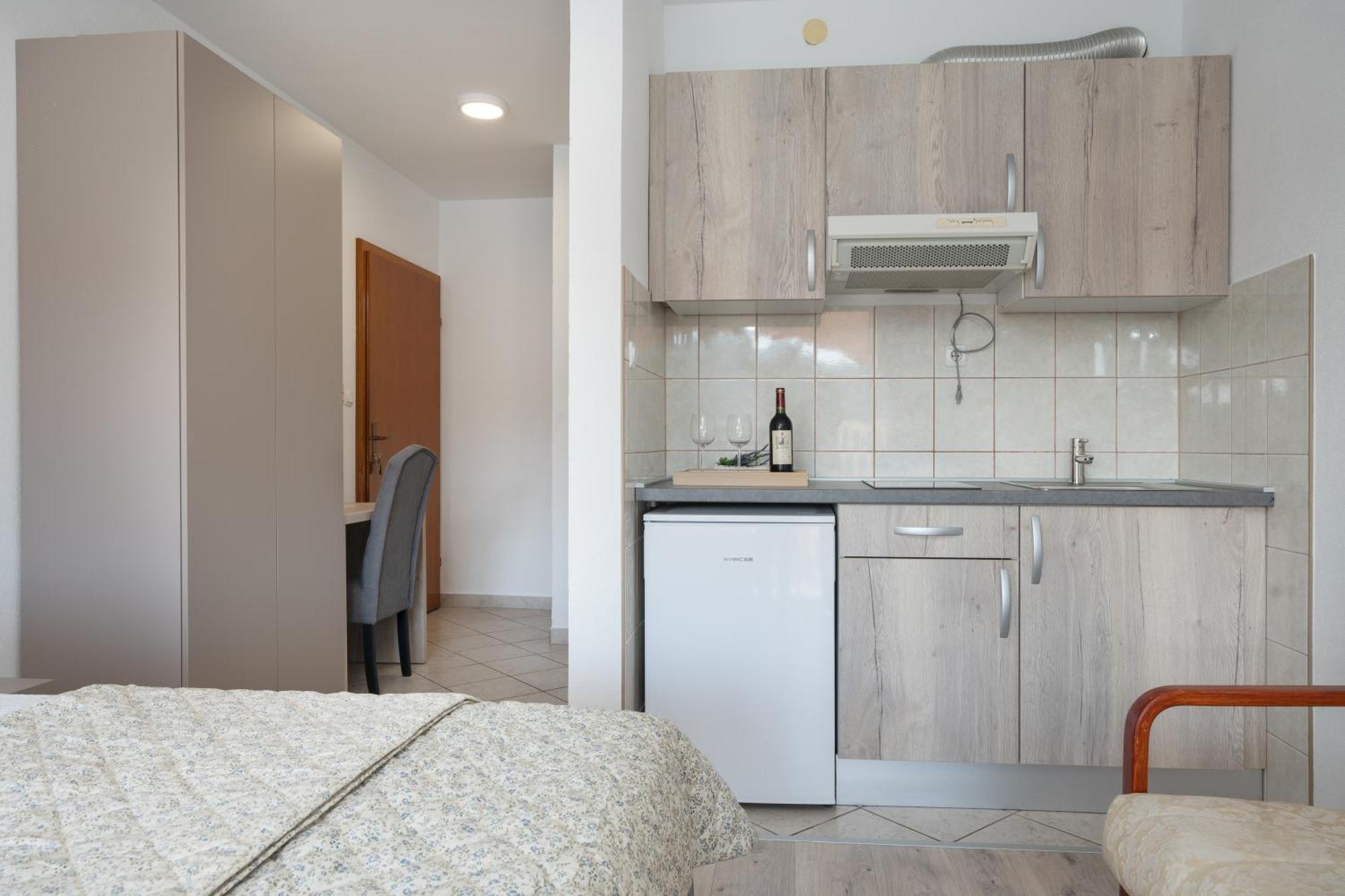 Apartments Obradovic Неум Екстериор снимка