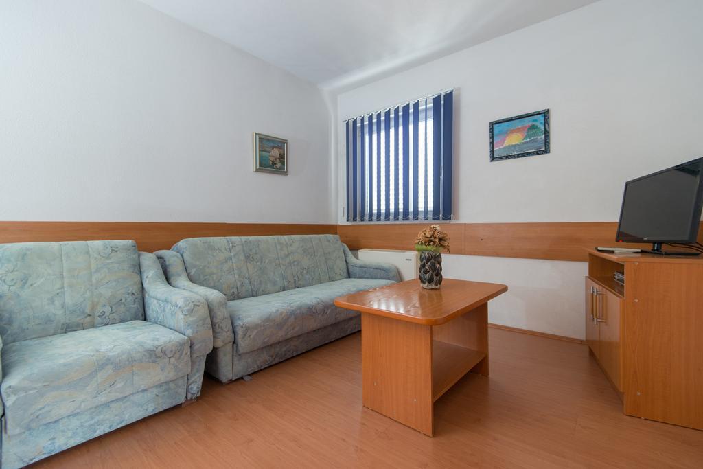 Apartments Obradovic Неум Екстериор снимка