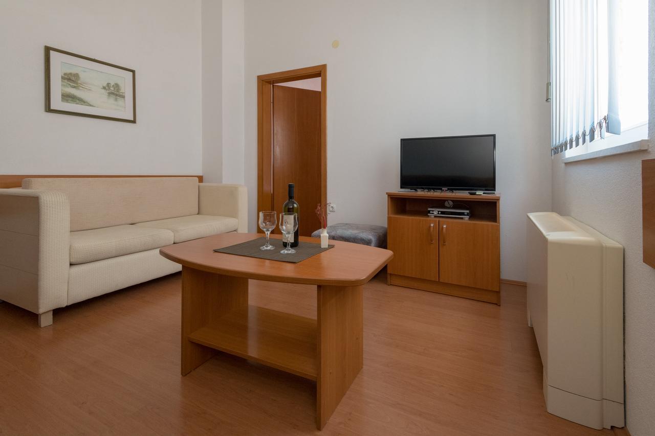 Apartments Obradovic Неум Екстериор снимка