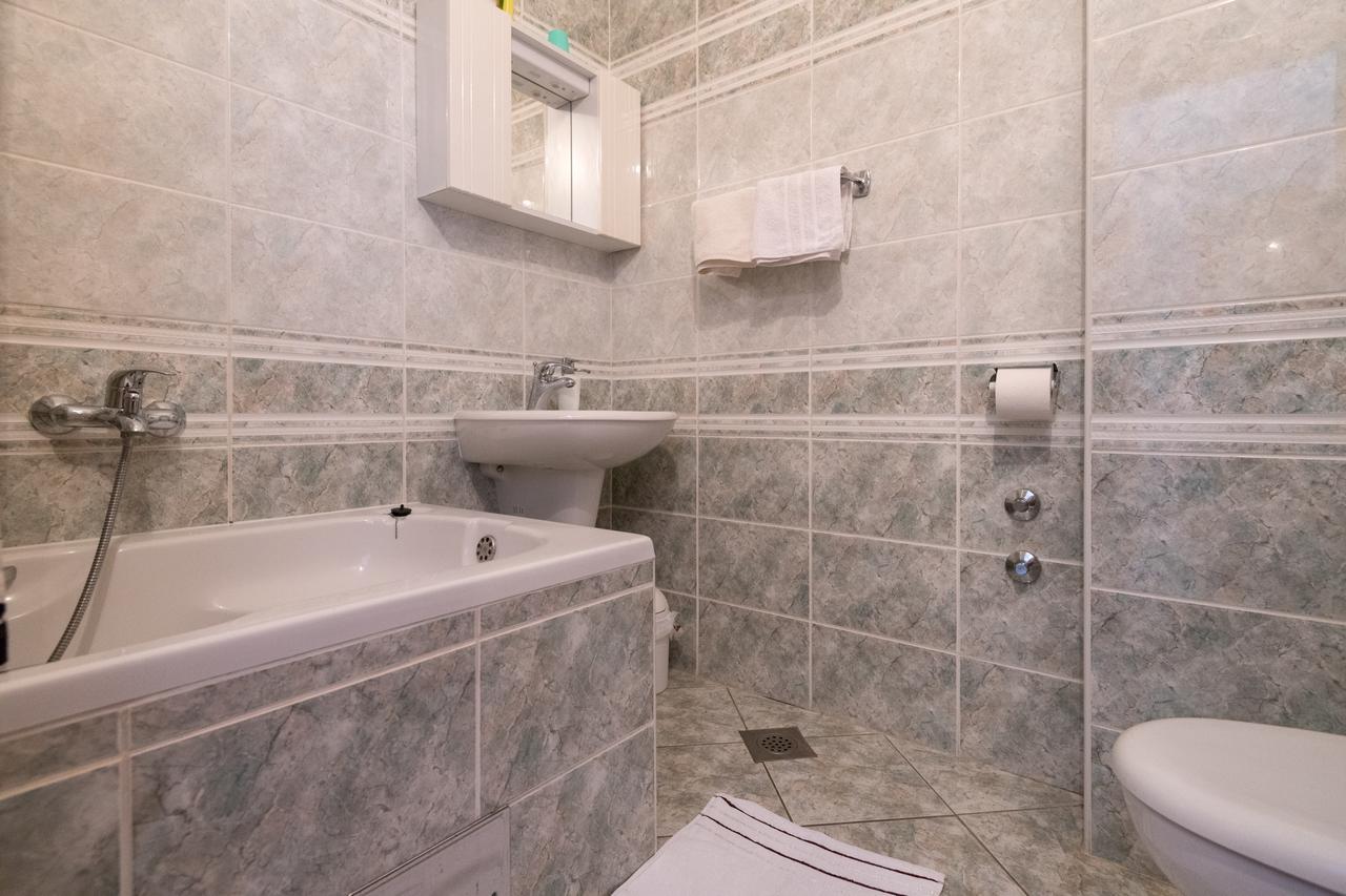 Apartments Obradovic Неум Екстериор снимка